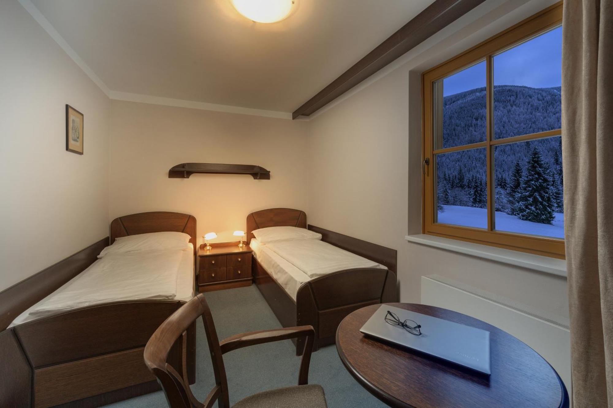 Hotel Zatisi Špindlerŭv Mlýn Exterior foto