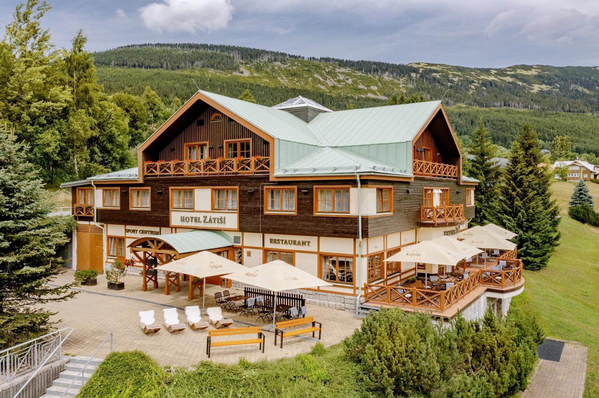 Hotel Zatisi Špindlerŭv Mlýn Exterior foto