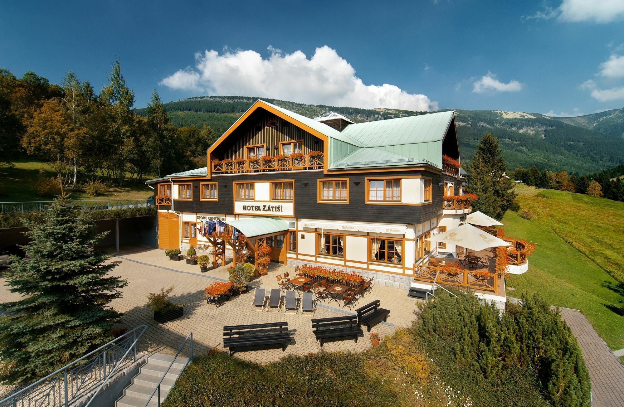 Hotel Zatisi Špindlerŭv Mlýn Exterior foto