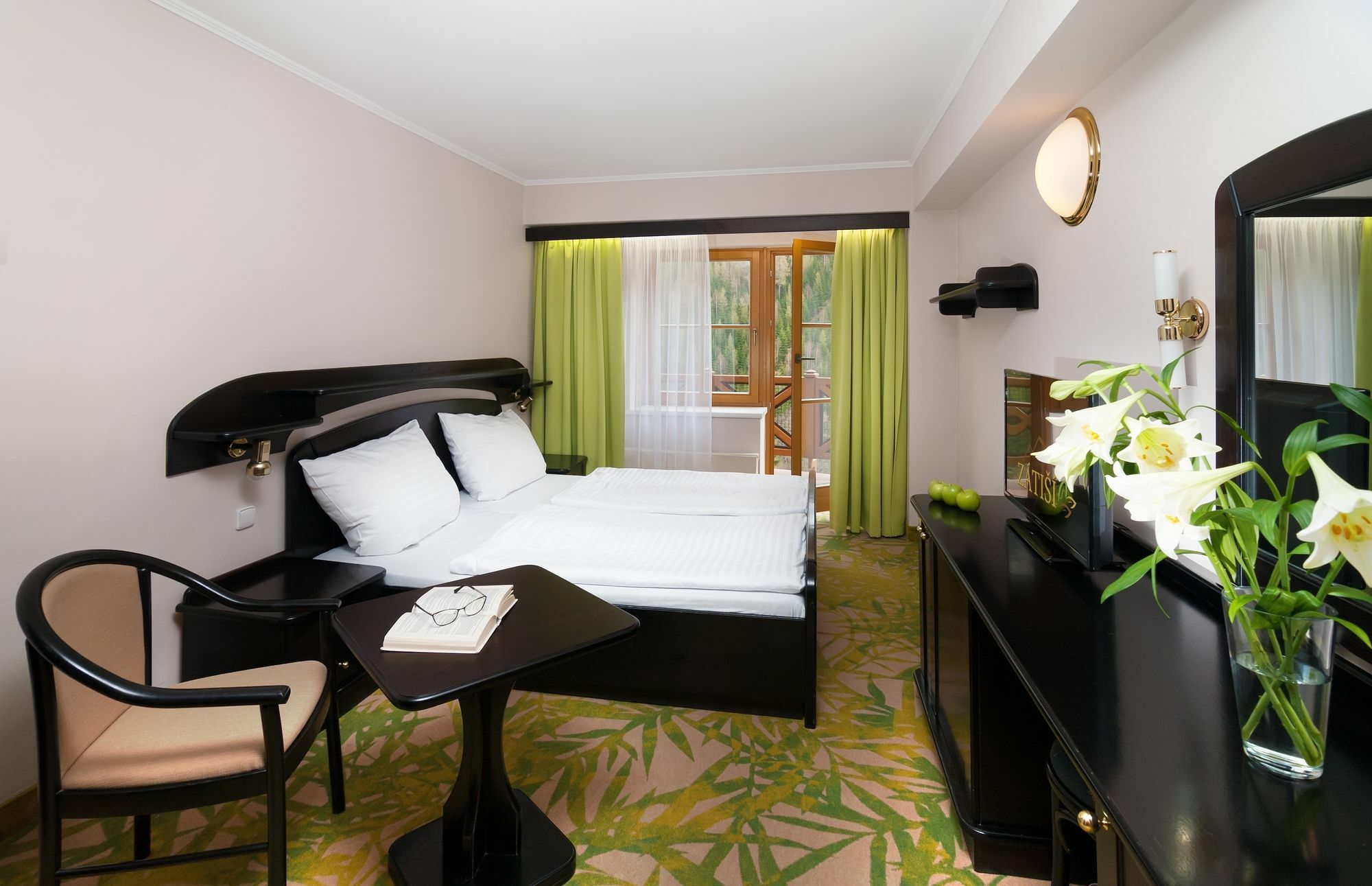 Hotel Zatisi Špindlerŭv Mlýn Exterior foto
